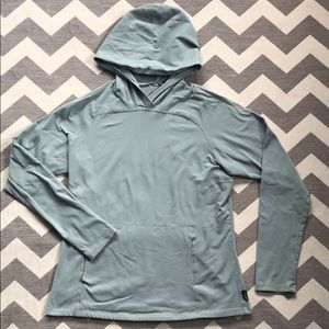 Prana fitted hooded layer. Size large!